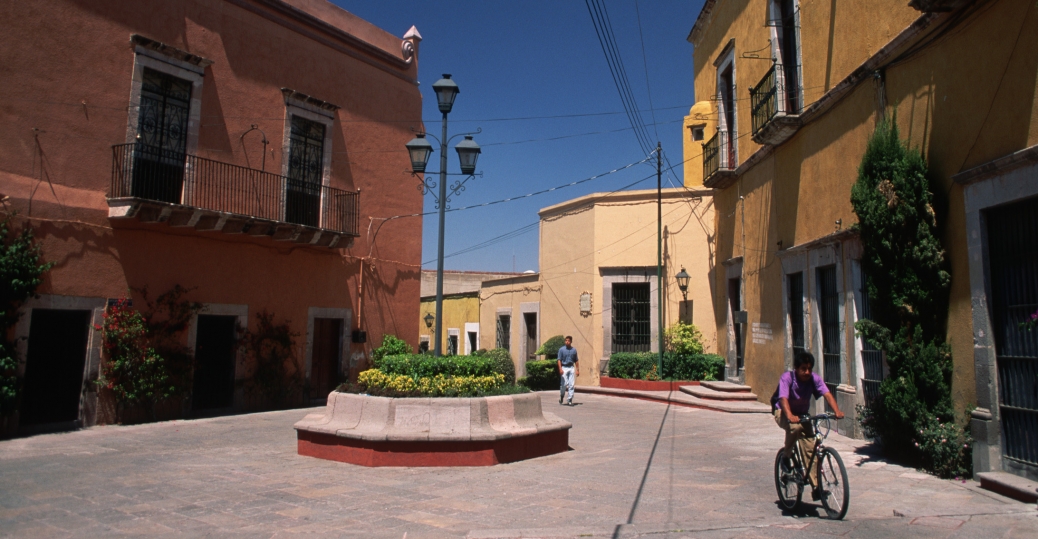 stuccoapartmenthouses Queretaro Pictures Querétaro