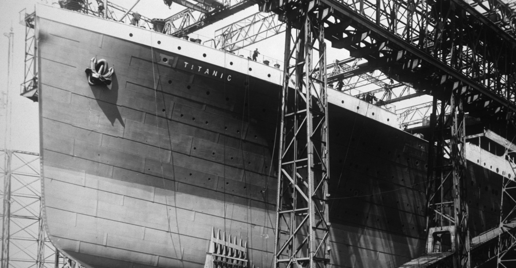 1910, the titanic, harland and wolf shipyard, belfast, ireland, indestructible, bow of the titanic, construction of the titanic