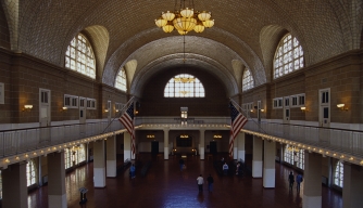 immigration, ellis island, federal immigration station, the great hall