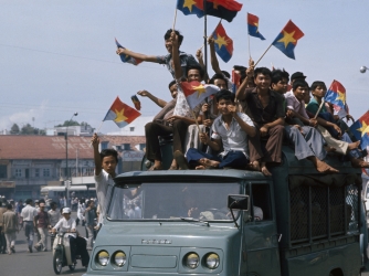 Vietnam War: The Fall of Saigon Pictures - Vietnam War - HISTORY.com