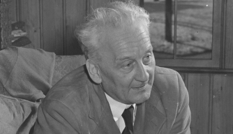 Nobel laureate, vitamin C pioneer and political activist Albert Szent-Györgyi in the late 1940s. 