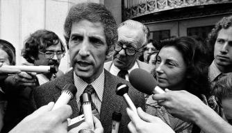 Pentagon Papers Fully Declassified on Famous Leak’s 40th Anniversary