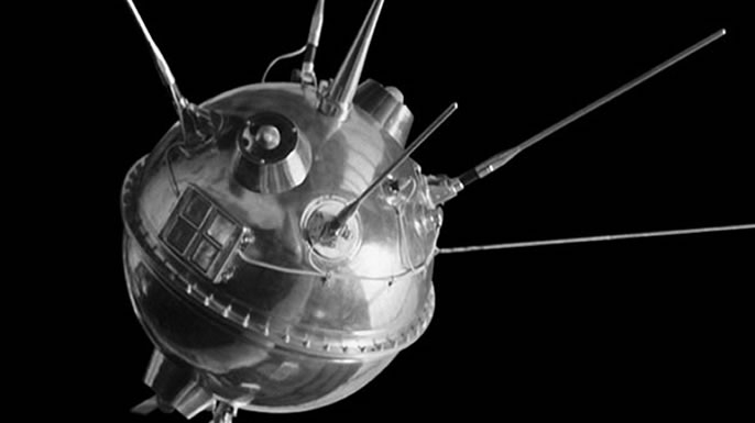 Replica of Luna 1.