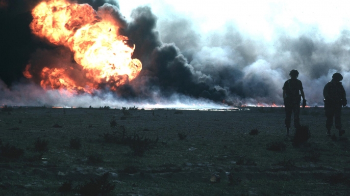 Burning oilfield during Operation Desert Storm, Kuwait. (Credit: Public Domain)
