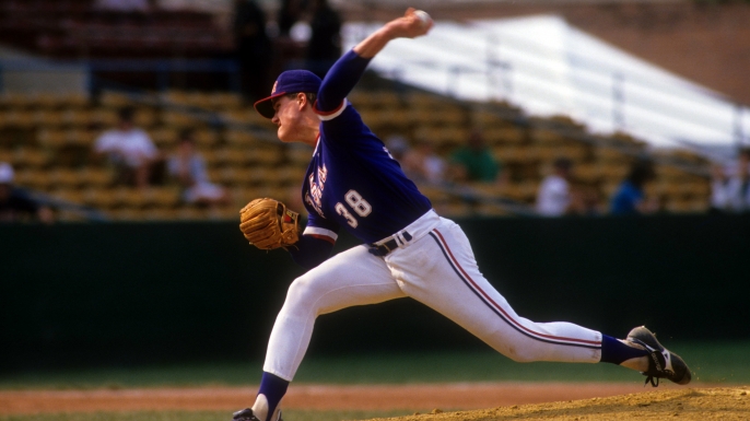 Jim Abbott during a game in the 1987 Pan American Games. (Credit: Rick Stewart/Getty Images)