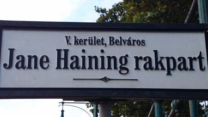 Sign for the street in Budapest, Hungary named in Haining's honor.