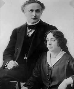 Houdini and his wife Bess, who later organized séances to contact his ghost