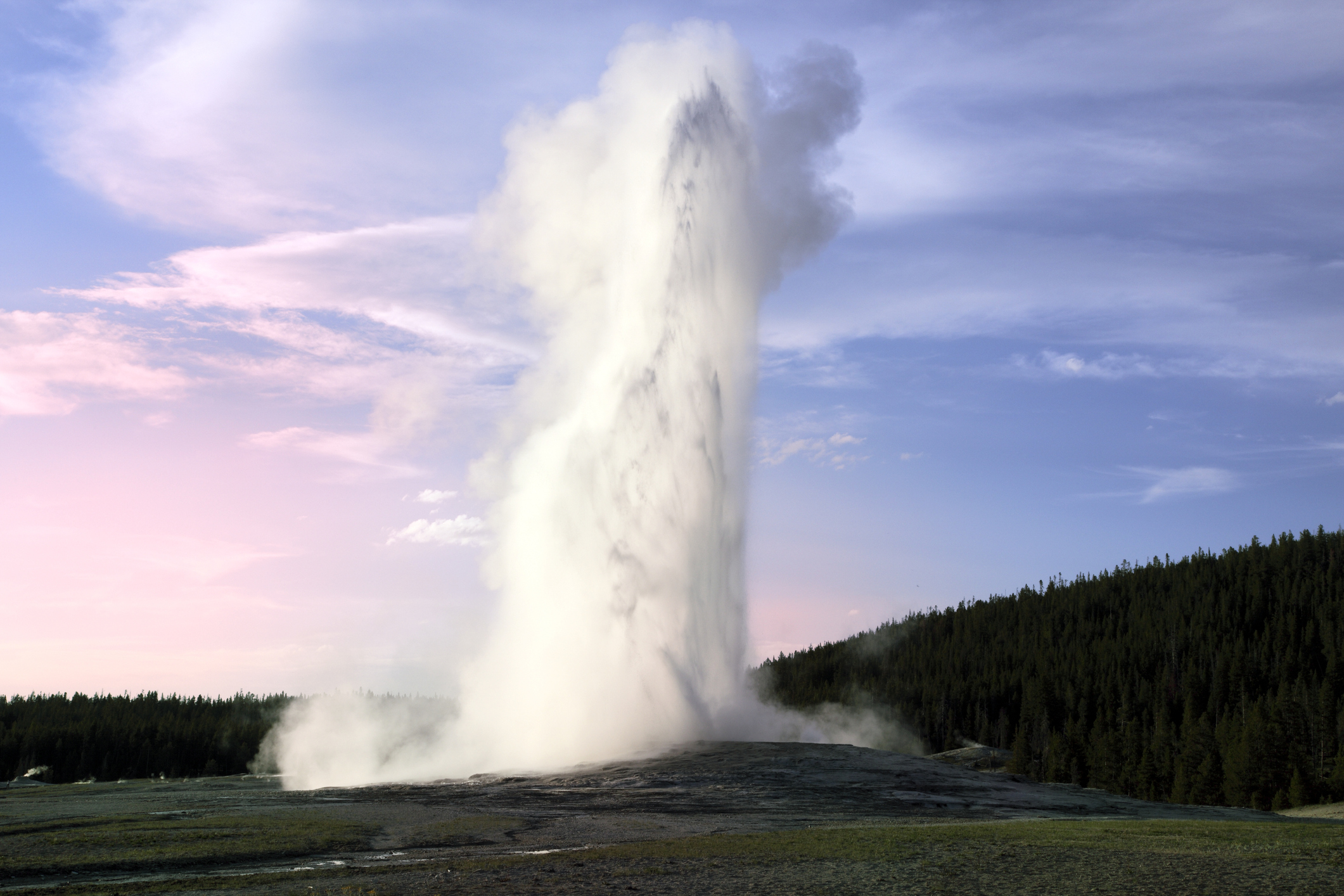 What Is A Geyser Yellowstone At Jasmine Fiorini Blog What Is A Geyser Yellowstone At Jasmine Fiorini Blog