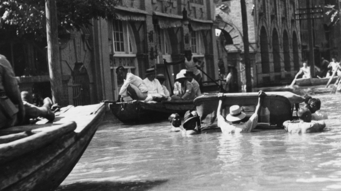 Severe flooding in Hankou, China in September of 1931. (Credit: Topical Press Agency/Hulton Archive/Getty Images)