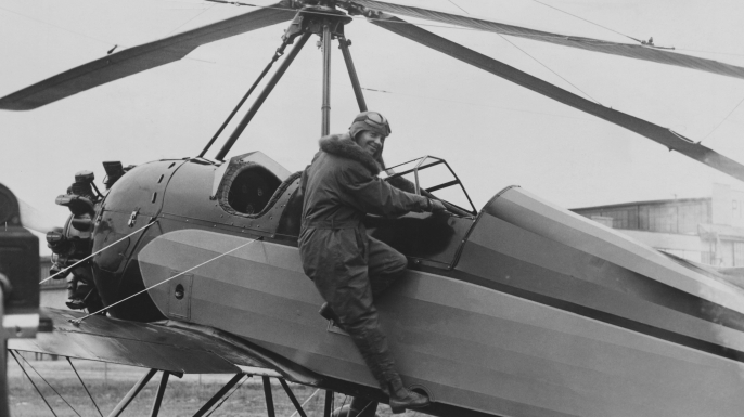 Amelia Earhart after setting an altitude record. (Credit: George Rinhart/Corbis via Getty Images)