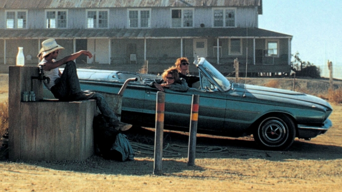 Brad Pitt, Geena Davis and Susan Sarandon in Thelma & Louise. (Credit: AF Archive/Alamy Stock Photo)