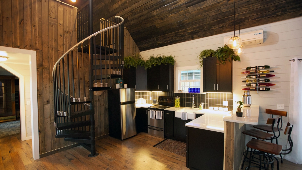 Victorian Tiny House Victorian Tiny House