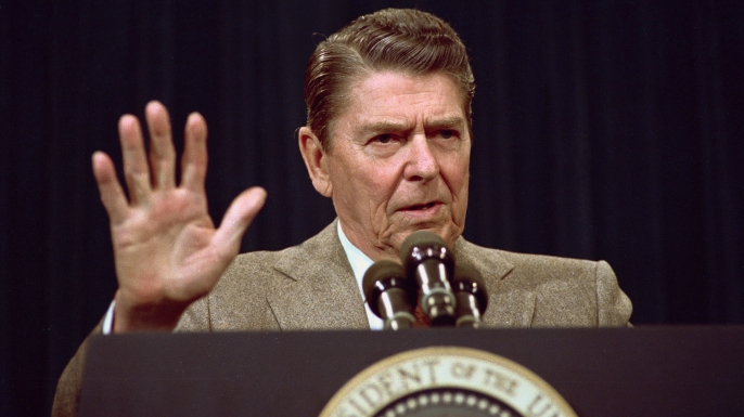 anti communist guerrillas, nicaragua, lebanon hostages, president ronald reagan, iran contra affair