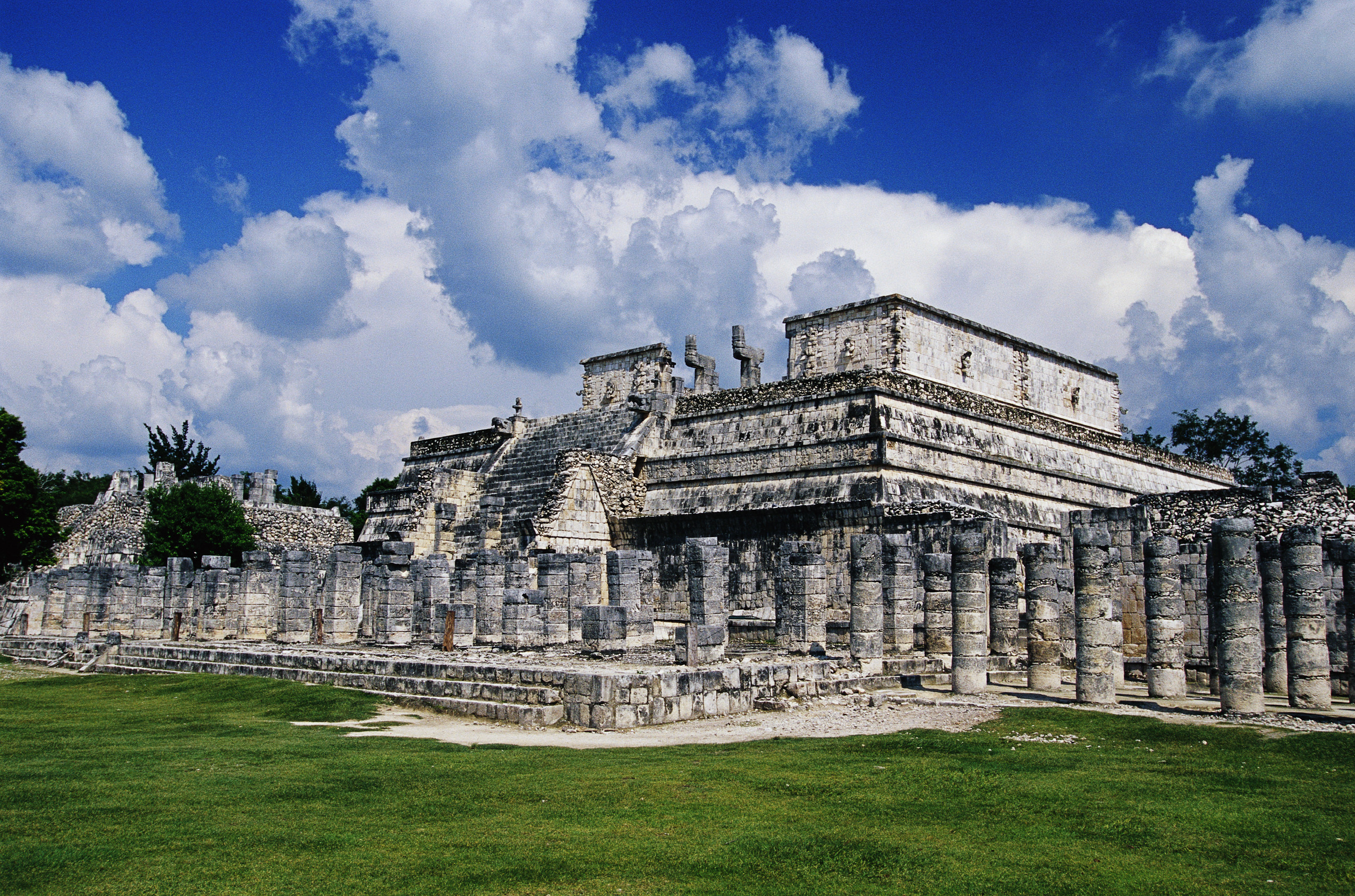 Temple of the warriors at chichen itza Yucatan Pictures Yucat n 
