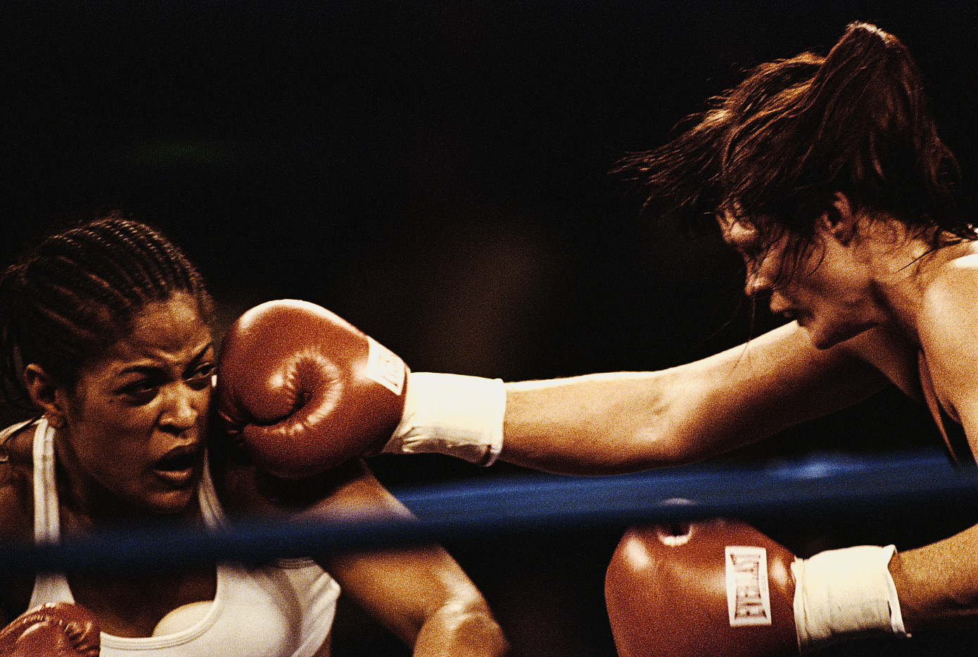 laila ali dating history Written by robert id2162 : saturday, 03 december 2005 03:47 rumors surrounding boxing champ muhammad ali’s daughter, the beautiful laila ali, have been popping up across the internet and in gossip segments on urban radio stations recently, purporting that the recently divorced female boxer has plans to pursue a romantic relationship with hip. laila ali dating history Written by robert id2162 : saturday, 03 december 2005 03:47 rumors surrounding boxing champ muhammad ali’s daughter, the beautiful laila ali, have been popping up across the internet and in gossip segments on urban radio stations recently, purporting that the recently divorced female boxer has plans to pursue a romantic relationship with hip.
