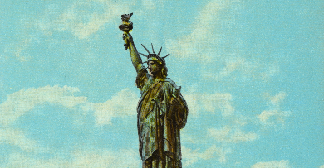 illustrationofemigrantsdisembarkingatellisisland Immigration