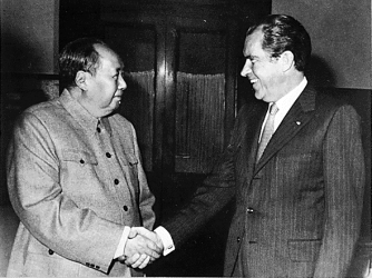 President Nixon meets with China's Communist Party Leader, Mao Tse-Tung. (Credit: Public Domain)
