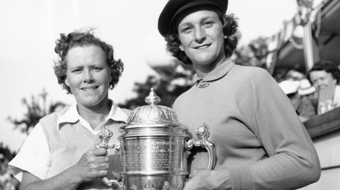 Winner Babe Didrikson (R) and runner-up Patty Berg (L) at the All-American golf championship at the Tam O'Shanter Country Club, Chicago, Illinois, 1950. (Credit: Underwood Archives/Getty Images)