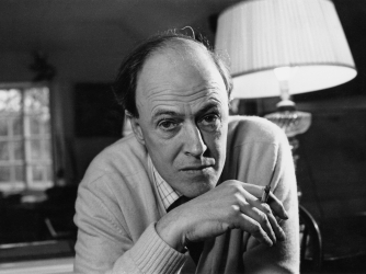 Roald Dahl December, 11, 1971. (Credit: Ronald Dumont / Getty Images)