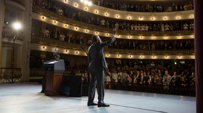 President Barack Obama waves after delivering remarks to the people of Cuba at the Gran Teatro de La Habana Alicia Alonso in Havana, Cuba on March 22, 2016. (Official White House Photo by Pete Souza)
