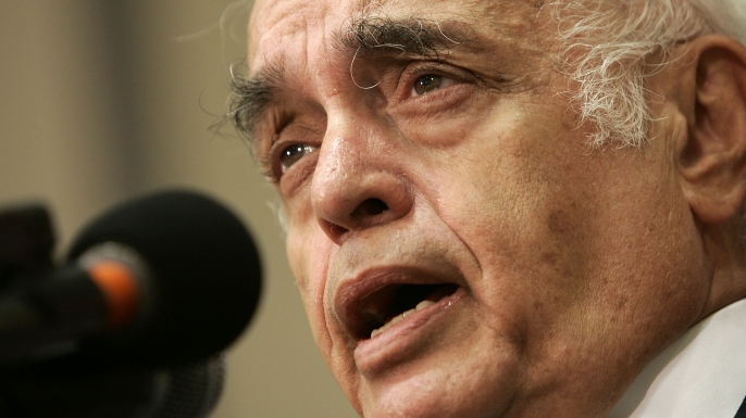 Columnist Robert Novak in August 2005. (Credit: Alex Wong/Getty Images)