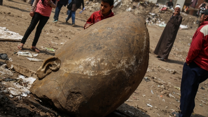 A portion of the statue's head. (Credit: Ibrahim Ramadan/Anadolu Agency/Getty Images)