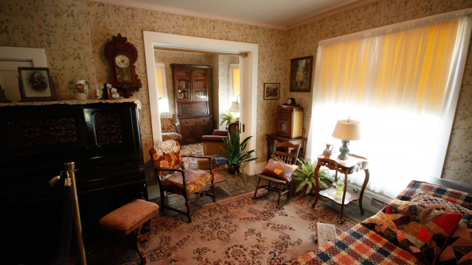 Inside the boyhood home of Dwight D Eisenhower. (Credit: 5 Flip-Flops/Flickr Creative Commons/CC BY-NC-ND 2.0)