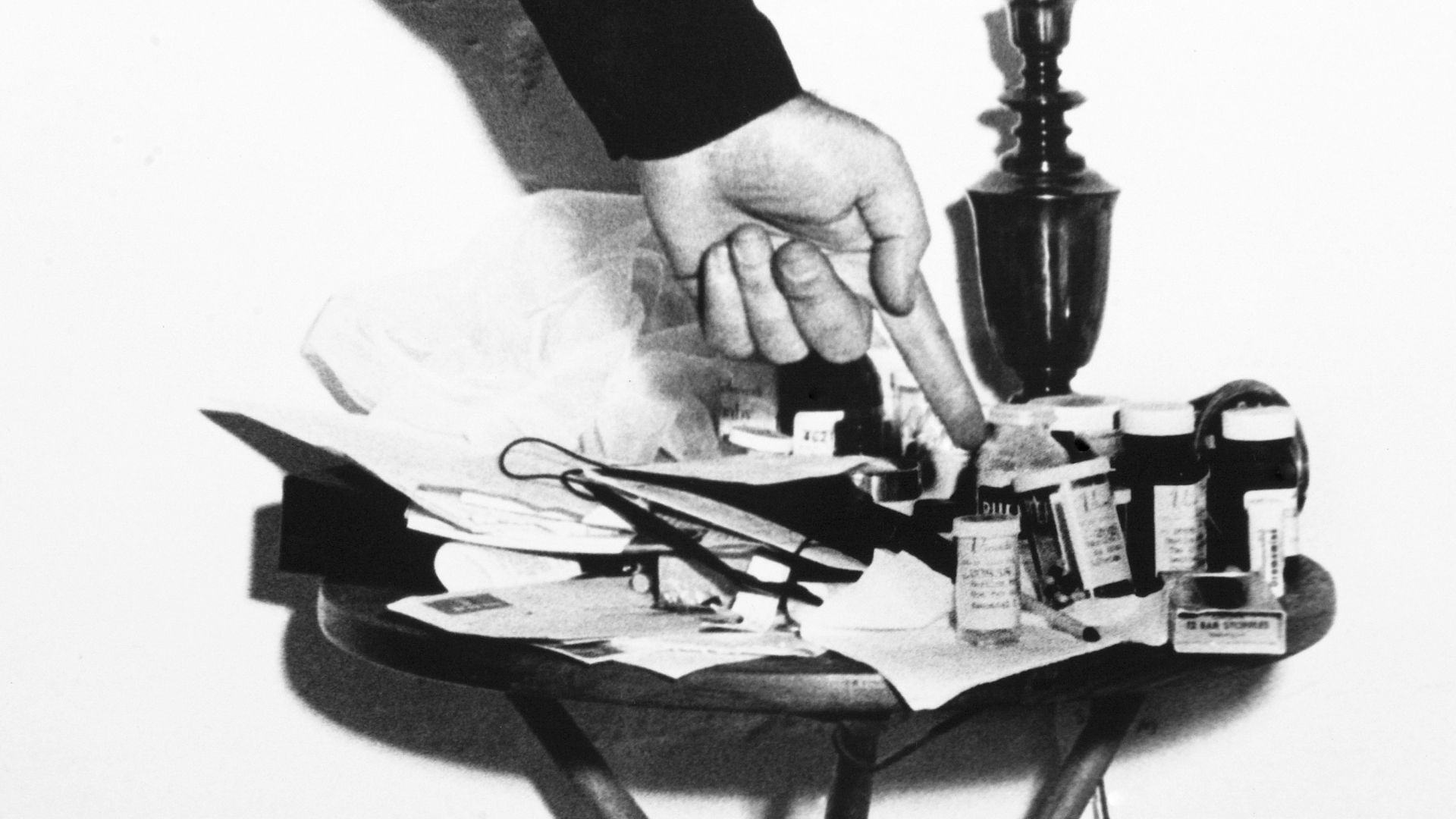 Empty pill bottles found in Marilyn Monroes bedroom, 1962. (Credit: Keystone-France/Gamma-Keystone via Getty Images)