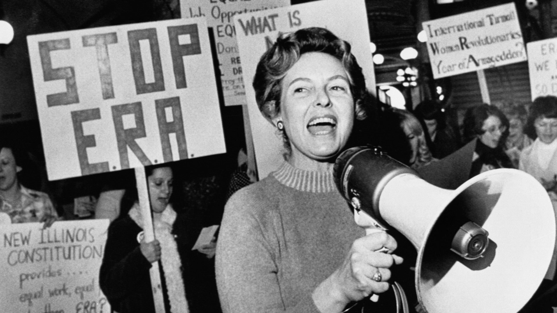 'Stop ERA' national Chairman Phyllis Schafly leading members opposed to the equal rights amendment. (Credit: Bettmann Archive/Getty Images)