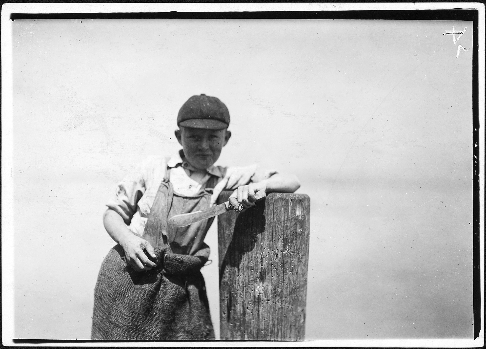 (Credit: Lewis Hine/The U.S. National Archives)