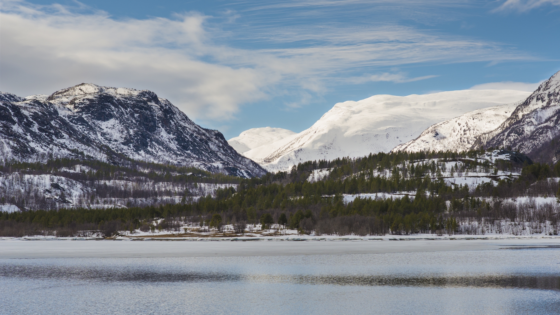 Alta fjord, Norway. (Credit: Getty Images)