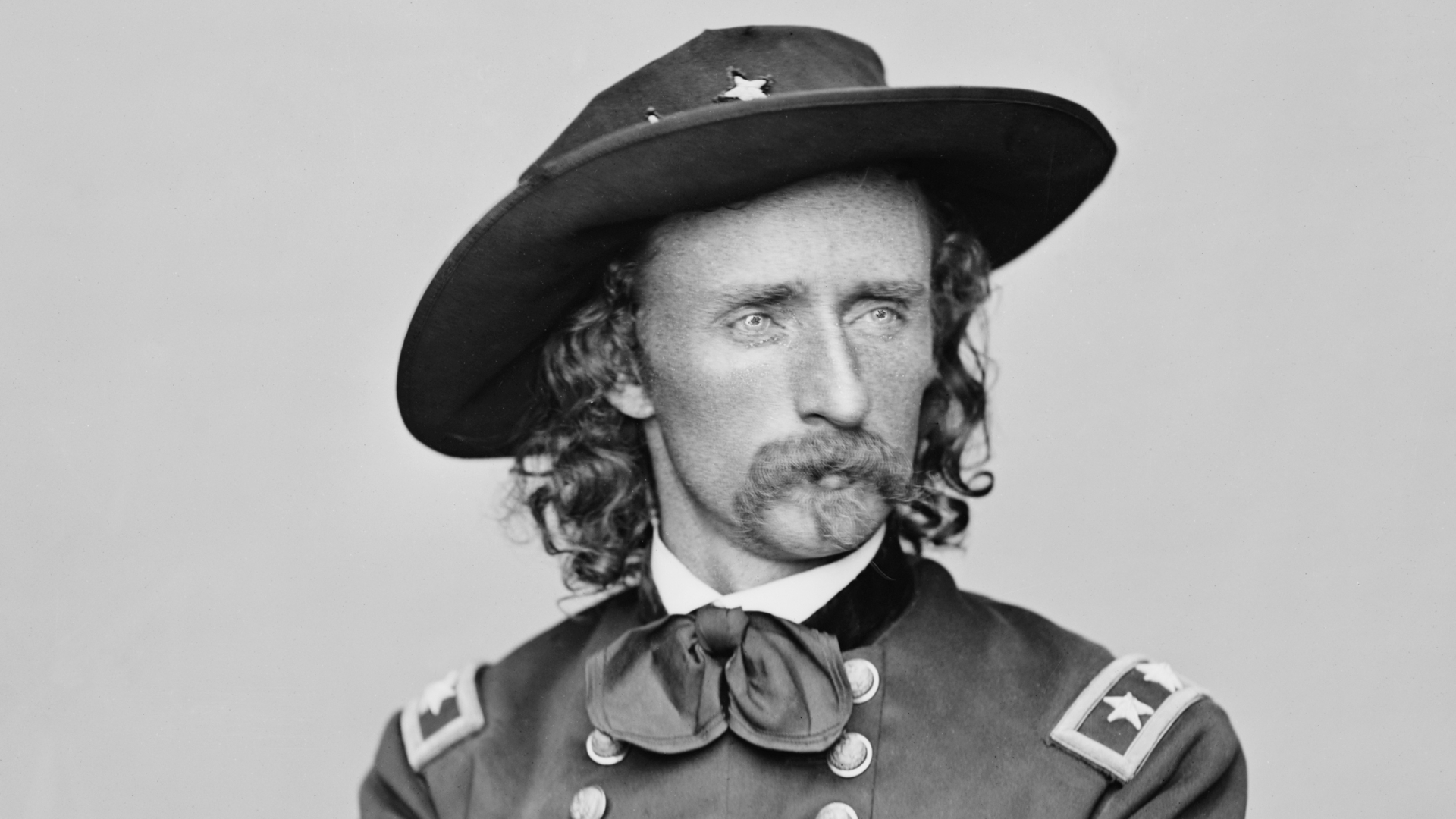 UNITED STATES - CIRCA 1900: A portrait of George Armstrong Custer, 1839-1876, the "hero" of the Indian campaigns. (Photo by Buyenlarge/Getty Images)